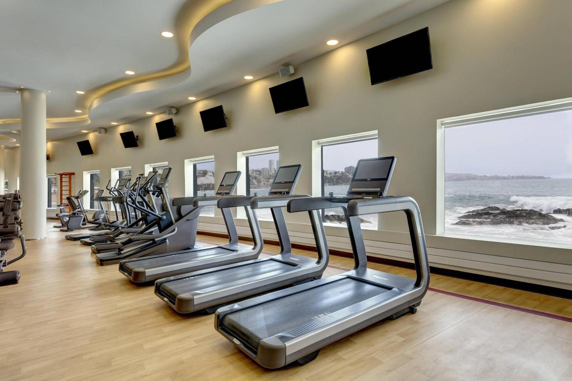 Sheraton Miramar Hotel & Convention Center Vina del Mar Eksteriør billede The gym at the hotel