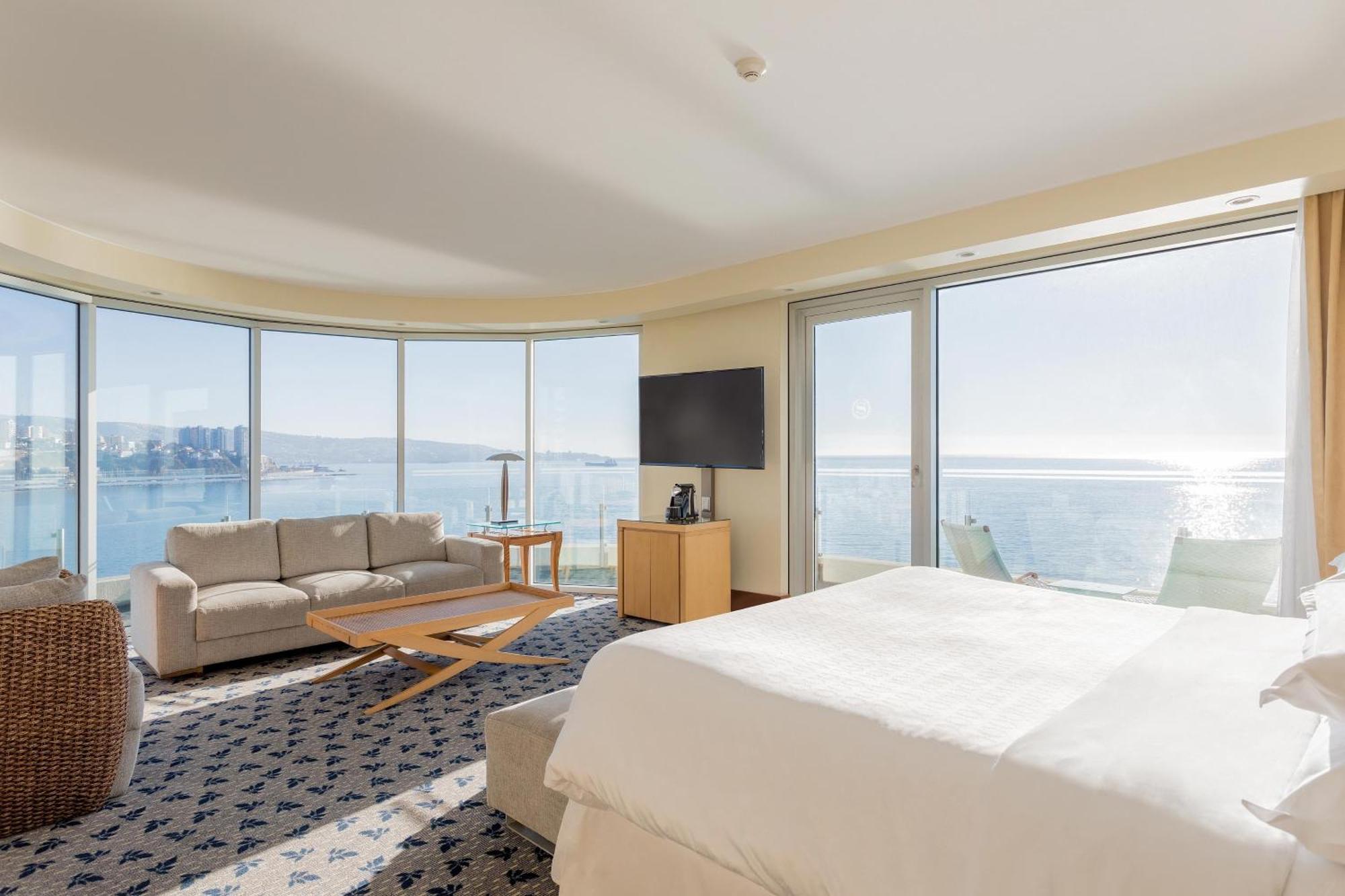 Sheraton Miramar Hotel & Convention Center Vina del Mar Eksteriør billede A bedroom at the InterContinental San Francisco
